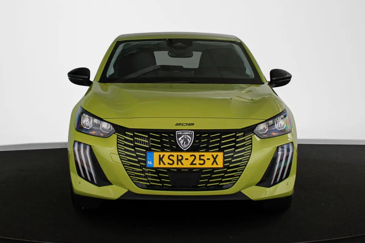1.2 Hybrid 110 e-DCS6 Allure Camera Dodehoek Adaptive Cruise