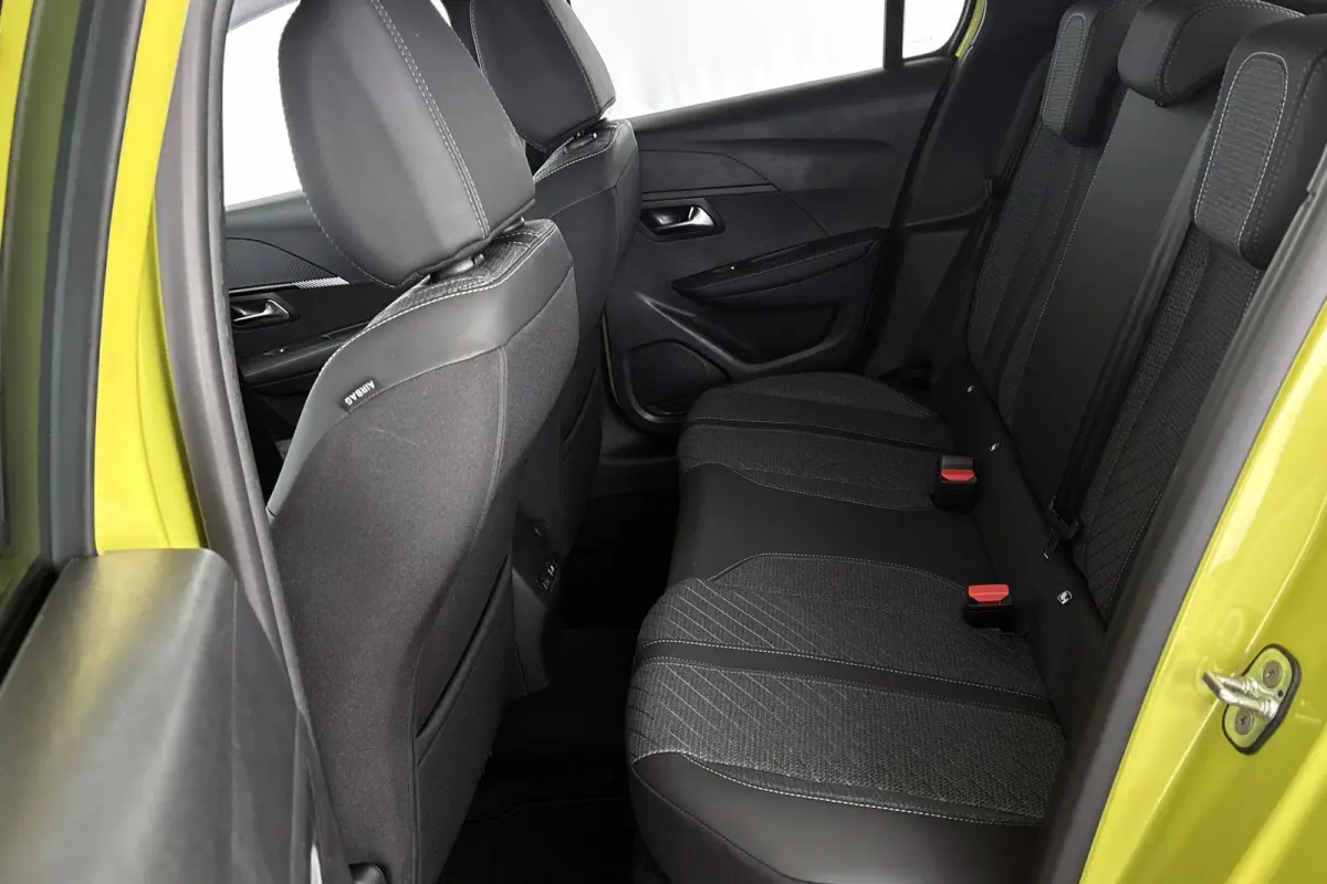 1.2 Hybrid 110 e-DCS6 Allure Camera Dodehoek Adaptive Cruise