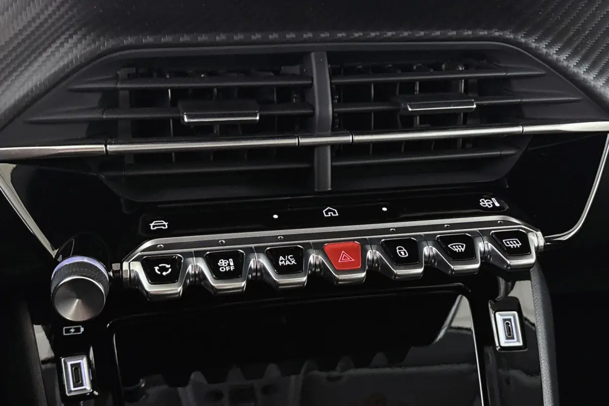 1.2 Hybrid 110 e-DCS6 Allure Camera Dodehoek Adaptive Cruise