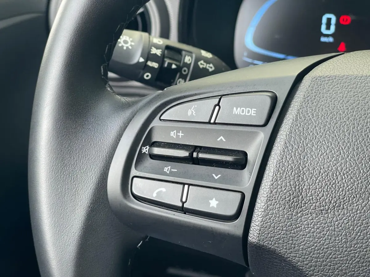1.0 Comfort Smart | Achteruitrijcamera | Airco | Apple Carplay/Android Auto|telefoonintegratie premium