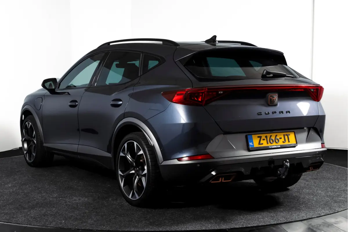 1.4 e-Hybrid 245 PK VZ Performance | Elek. Trekhaak | Dig. Cockpit | Adapt. Cruise | Stoel-+Stuurverw. | PDC | Camera | NAV + Carplay / Android |  LED | LM 19" |