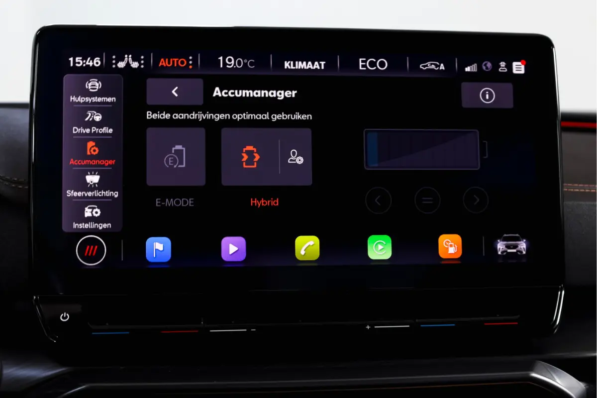 1.4 e-Hybrid 245 PK VZ Performance | Elek. Trekhaak | Dig. Cockpit | Adapt. Cruise | Stoel-+Stuurverw. | PDC | Camera | NAV + Carplay / Android |  LED | LM 19" |