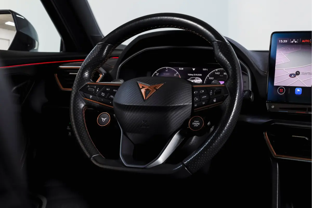 1.4 e-Hybrid 245 PK VZ Performance | Elek. Trekhaak | Dig. Cockpit | Adapt. Cruise | Stoel-+Stuurverw. | PDC | Camera | NAV + Carplay / Android |  LED | LM 19" |