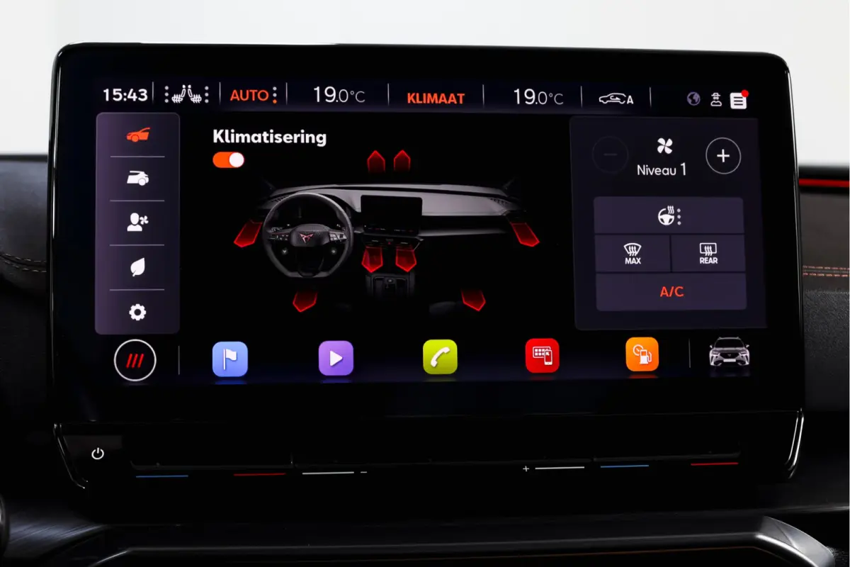1.4 e-Hybrid 245 PK VZ Performance | Elek. Trekhaak | Dig. Cockpit | Adapt. Cruise | Stoel-+Stuurverw. | PDC | Camera | NAV + Carplay / Android |  LED | LM 19" |