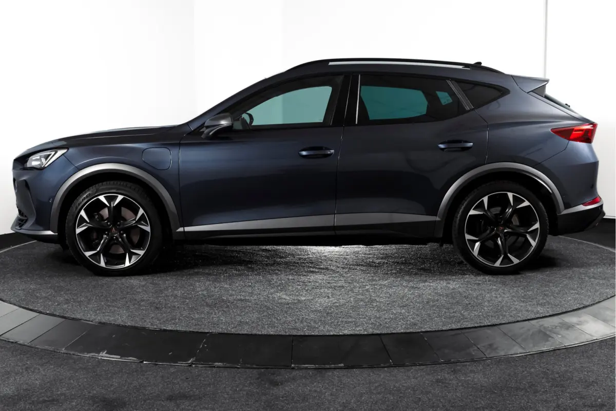 1.4 e-Hybrid 245 PK VZ Performance | Elek. Trekhaak | Dig. Cockpit | Adapt. Cruise | Stoel-+Stuurverw. | PDC | Camera | NAV + Carplay / Android |  LED | LM 19" |