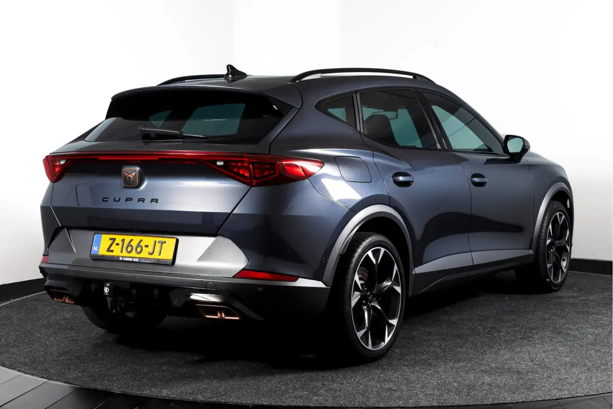 1.4 e-Hybrid 245 PK VZ Performance | Elek. Trekhaak | Dig. Cockpit | Adapt. Cruise | Stoel-+Stuurverw. | PDC | Camera | NAV + Carplay / Android |  LED | LM 19" |
