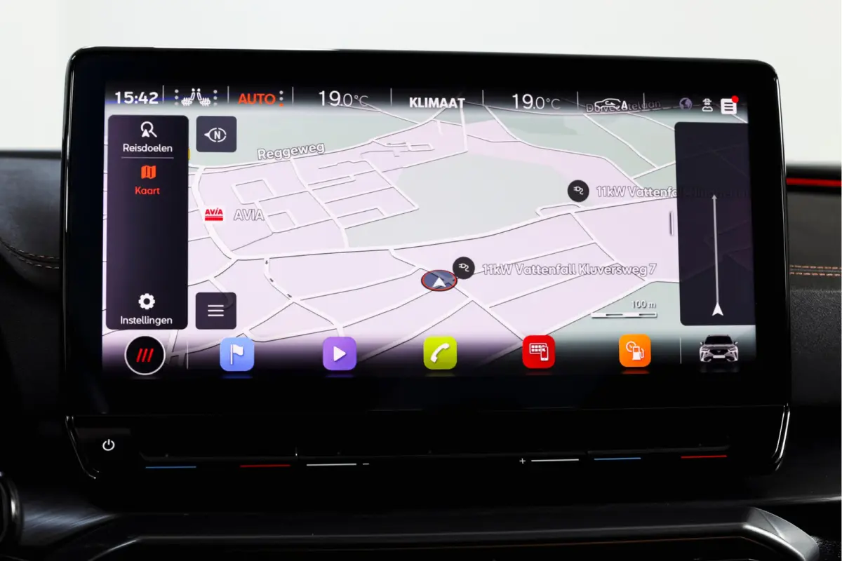 1.4 e-Hybrid 245 PK VZ Performance | Elek. Trekhaak | Dig. Cockpit | Adapt. Cruise | Stoel-+Stuurverw. | PDC | Camera | NAV + Carplay / Android |  LED | LM 19" |