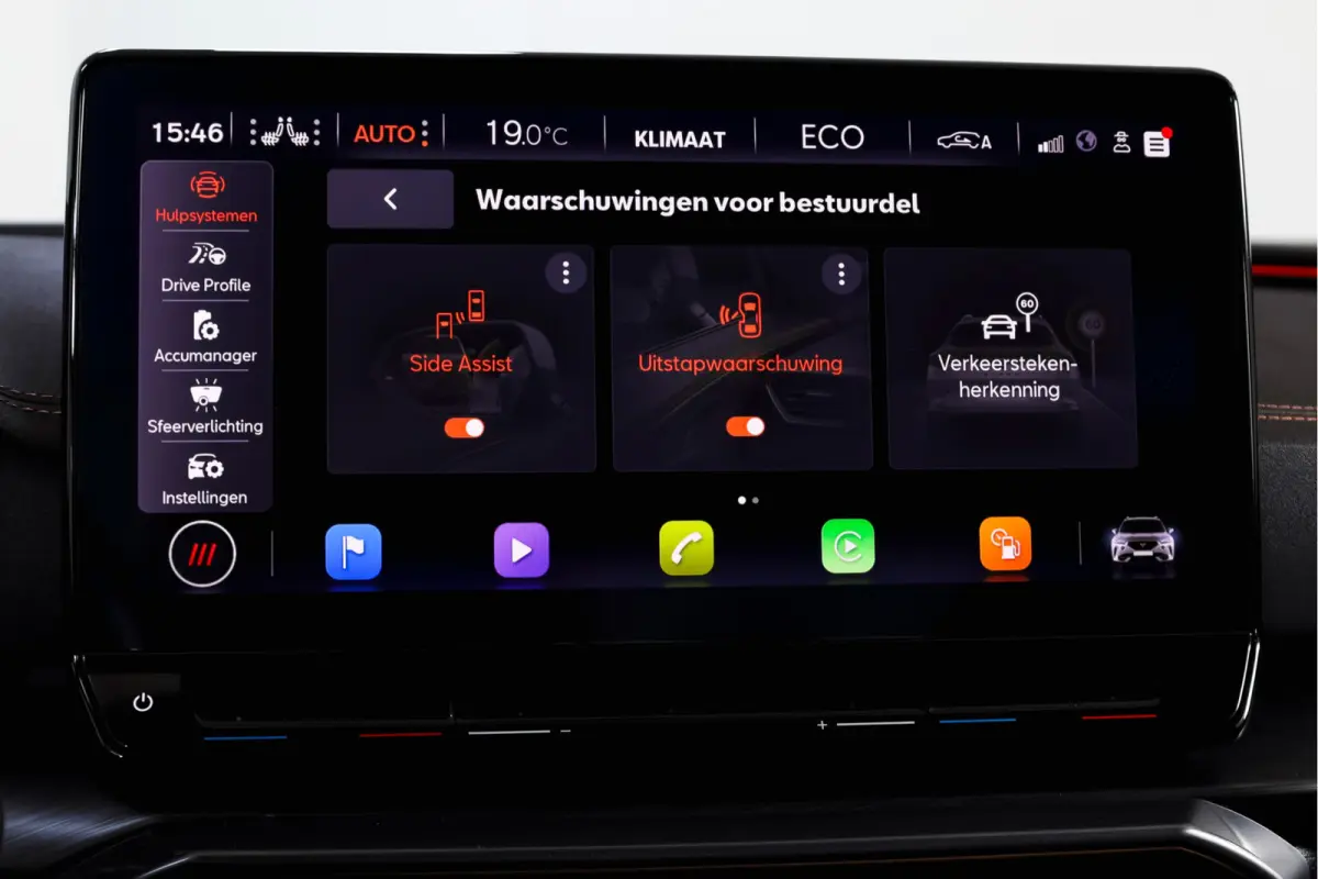 1.4 e-Hybrid 245 PK VZ Performance | Elek. Trekhaak | Dig. Cockpit | Adapt. Cruise | Stoel-+Stuurverw. | PDC | Camera | NAV + Carplay / Android |  LED | LM 19" |