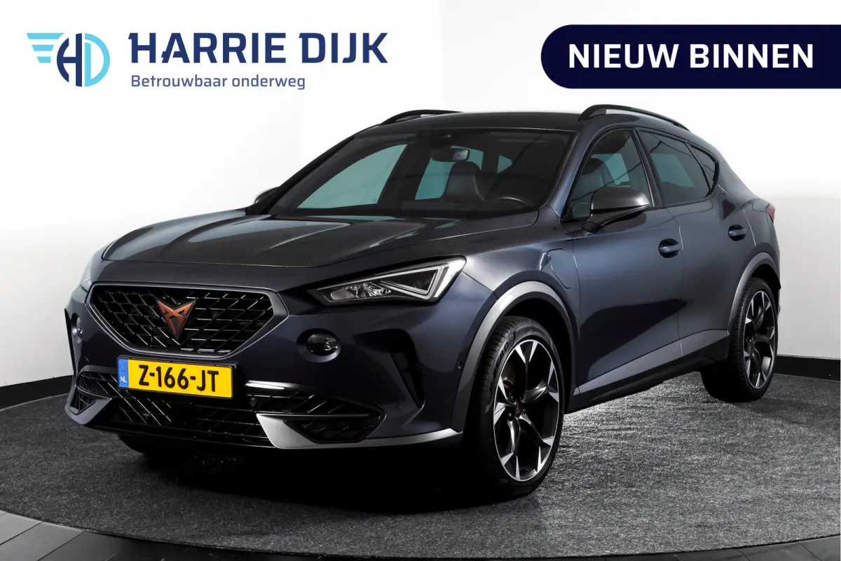 1.4 e-Hybrid 245 PK VZ Performance | Elek. Trekhaak | Dig. Cockpit | Adapt. Cruise | Stoel-+Stuurverw. | PDC | Camera | NAV + Carplay / Android |  LED | LM 19" |