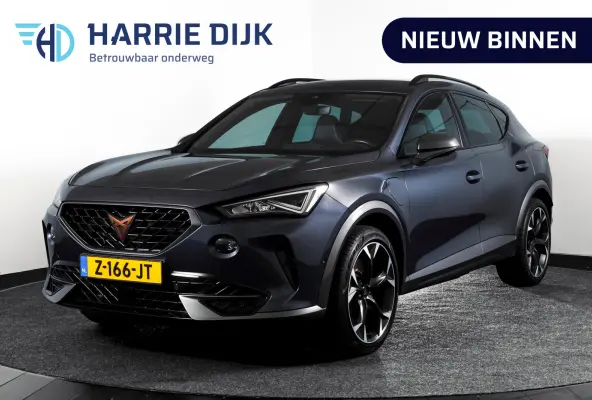 1.4 e-Hybrid 245 PK VZ Performance | Elek. Trekhaak | Dig. Cockpit | Adapt. Cruise | Stoel-+Stuurverw. | PDC | Camera | NAV + Carplay / Android |  LED | LM 19" |