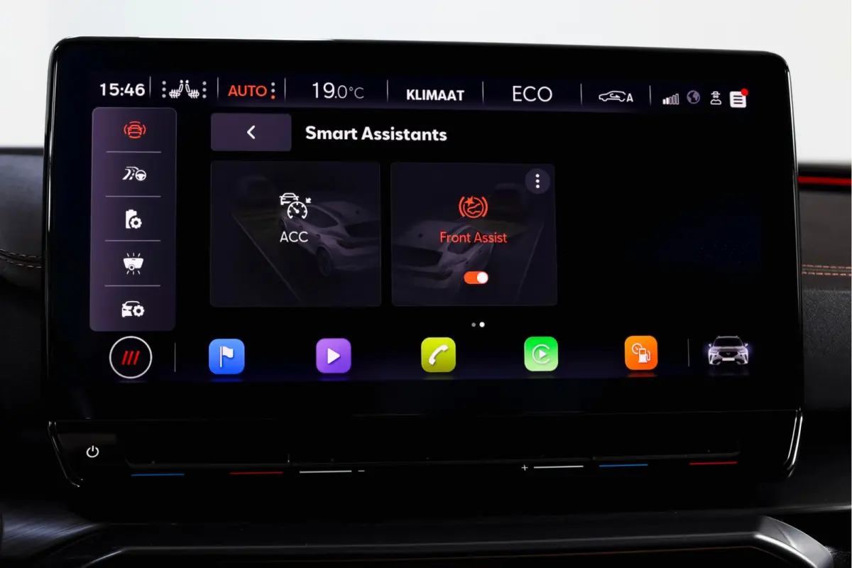 1.4 e-Hybrid 245 PK VZ Performance | Elek. Trekhaak | Dig. Cockpit | Adapt. Cruise | Stoel-+Stuurverw. | PDC | Camera | NAV + Carplay / Android |  LED | LM 19" |