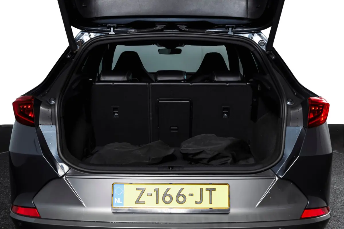 1.4 e-Hybrid 245 PK VZ Performance | Elek. Trekhaak | Dig. Cockpit | Adapt. Cruise | Stoel-+Stuurverw. | PDC | Camera | NAV + Carplay / Android |  LED | LM 19" |