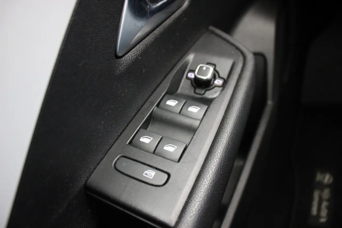 1.2 Edition - Digitaal Cockpit, Carplay, Cruise