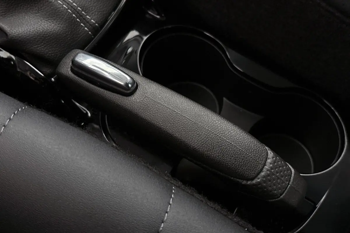 1.2 PureTech S&S Shine Keyless Apple CarPlay