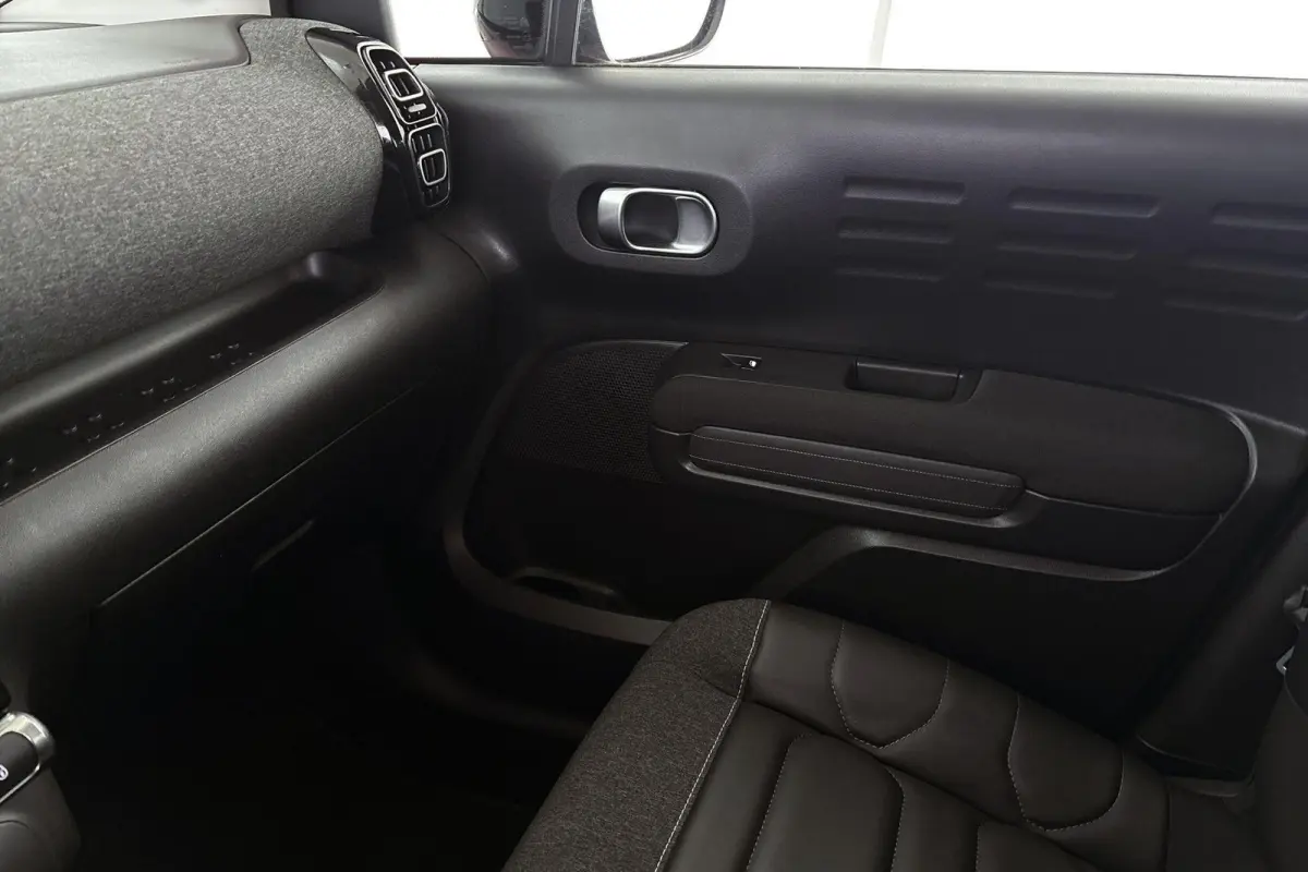 1.2 PureTech S&S Shine Keyless Apple CarPlay