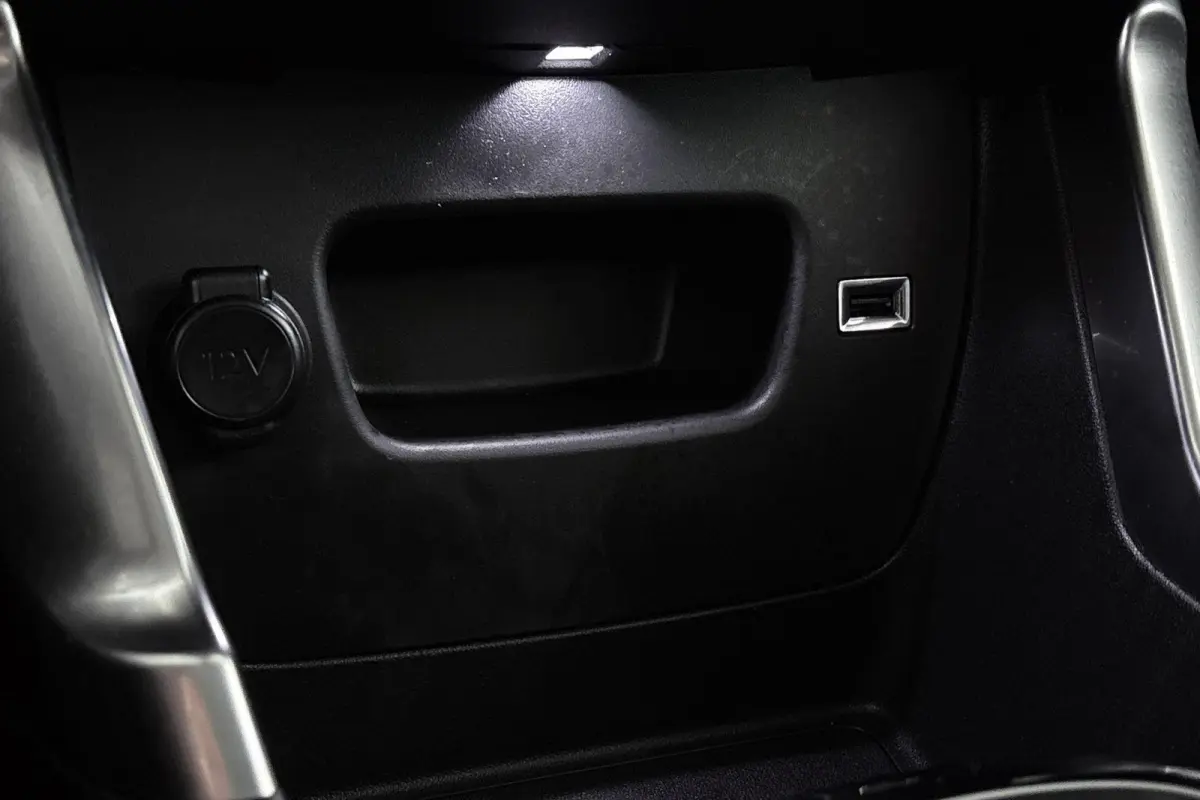 1.2 PureTech S&S Shine Keyless Apple CarPlay