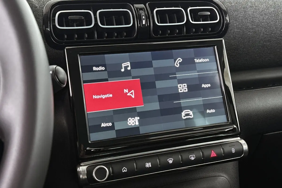 1.2 PureTech S&S Shine Keyless Apple CarPlay