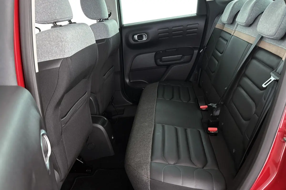 1.2 PureTech S&S Shine Keyless Apple CarPlay