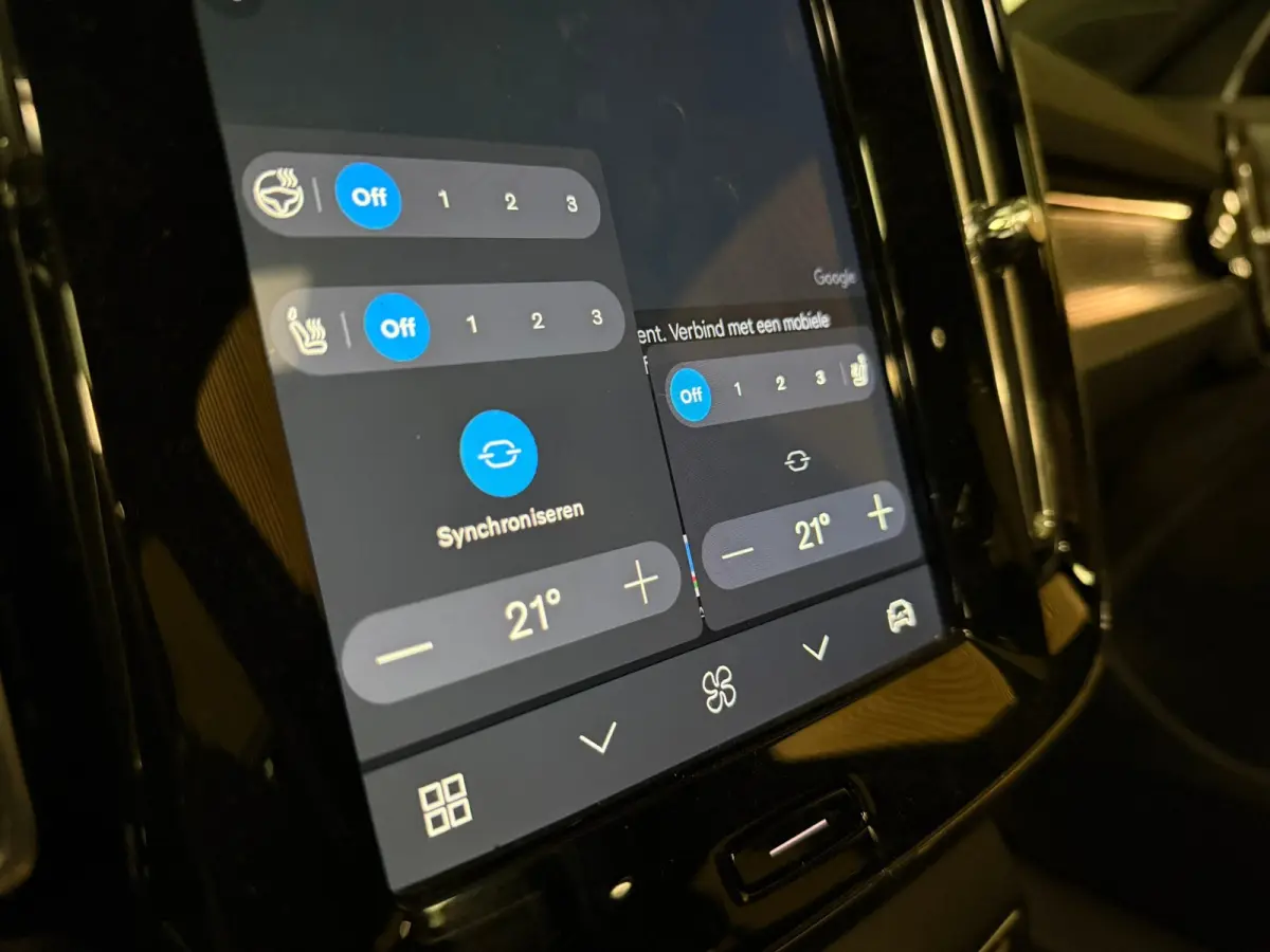 Pro | Trekhaak | Schuifdak | 360° Camera | Harman Kardon | Adaptieve Cruise Control | Bestuurdersstoel elektrisch geheugen | Stoel en Stuurwielverwarming | 20 Inch | Passagiersstoel elektri
