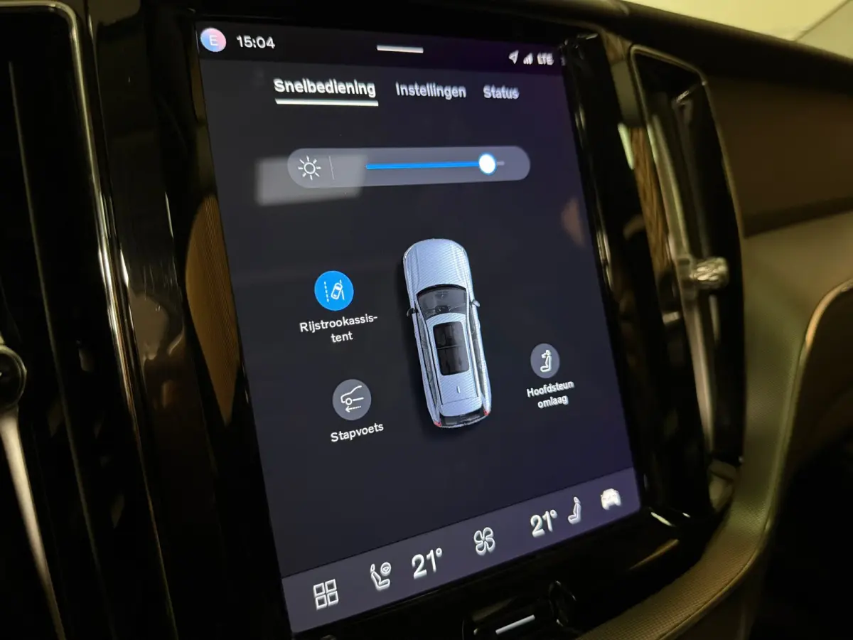 T6 AWD Recharge Bright Long Range | Trekhaak | All Season banden | Adaptieve Cruise Control | Stoelverwarming voor+achter | Stuurwielverwarming | Full LED Meesturende koplampen | Standkachel