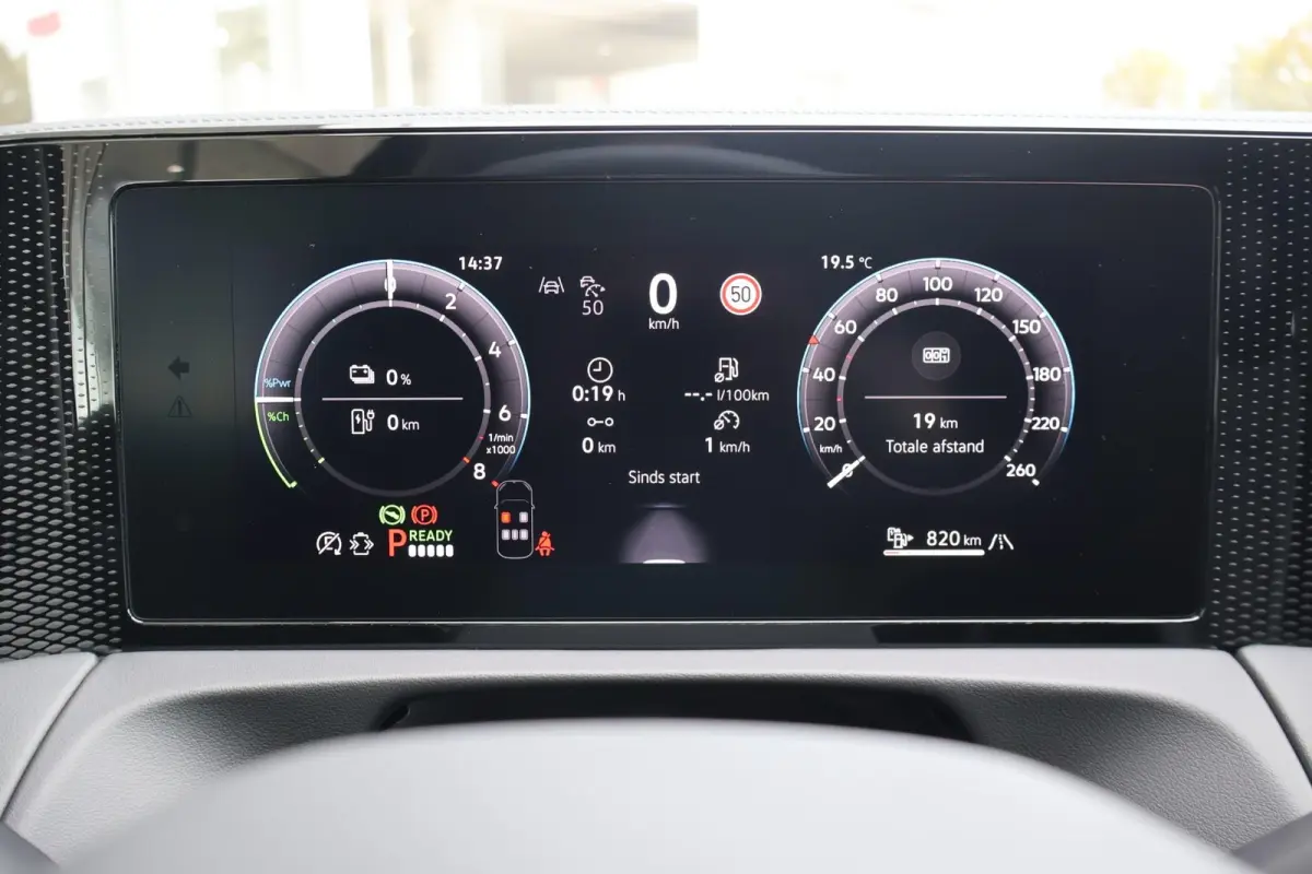 1.5 eHybrid 204pk Life Edition | SoH 100% | Trekhaak | 360 Camera | Navigatie | Stoel & Stuurverwarming