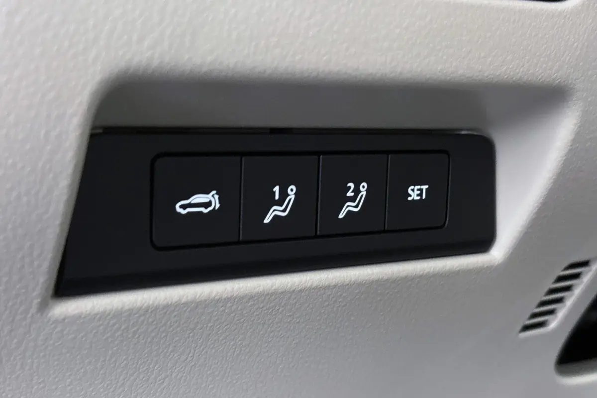 2.5 e-SkyActiv PHEV Takumi Pano 360 Trekhaak Head-Up Winterpakket Stoelventilatie