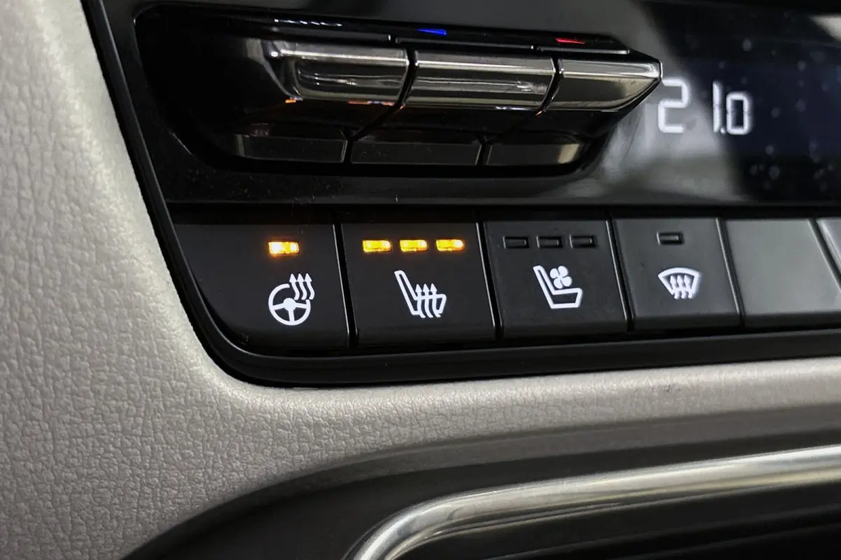 2.5 e-SkyActiv PHEV Takumi Pano 360 Trekhaak Head-Up Winterpakket Stoelventilatie