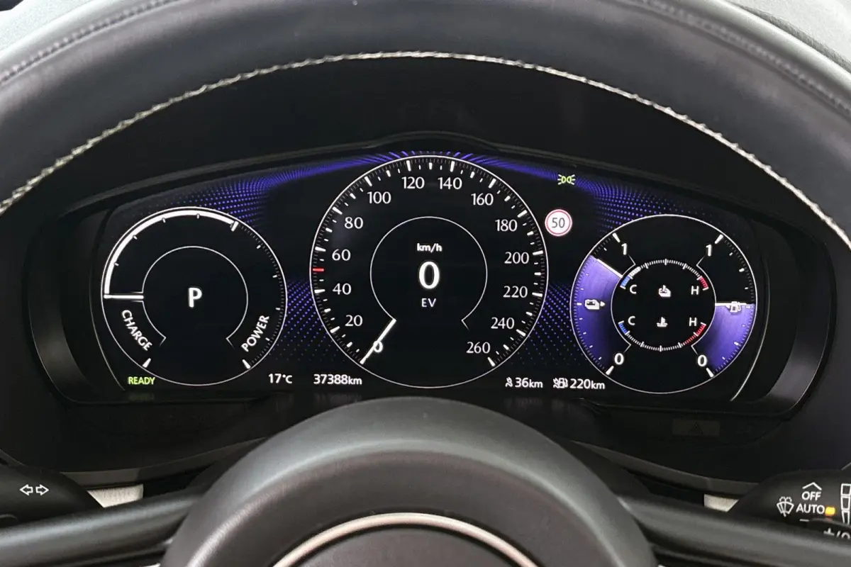 2.5 e-SkyActiv PHEV Takumi Pano 360 Trekhaak Head-Up Winterpakket Stoelventilatie