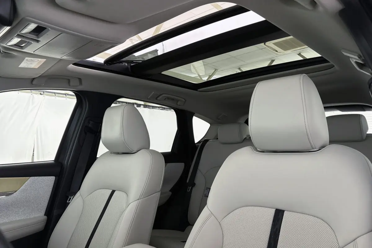2.5 e-SkyActiv PHEV Takumi Pano 360 Trekhaak Head-Up Winterpakket Stoelventilatie