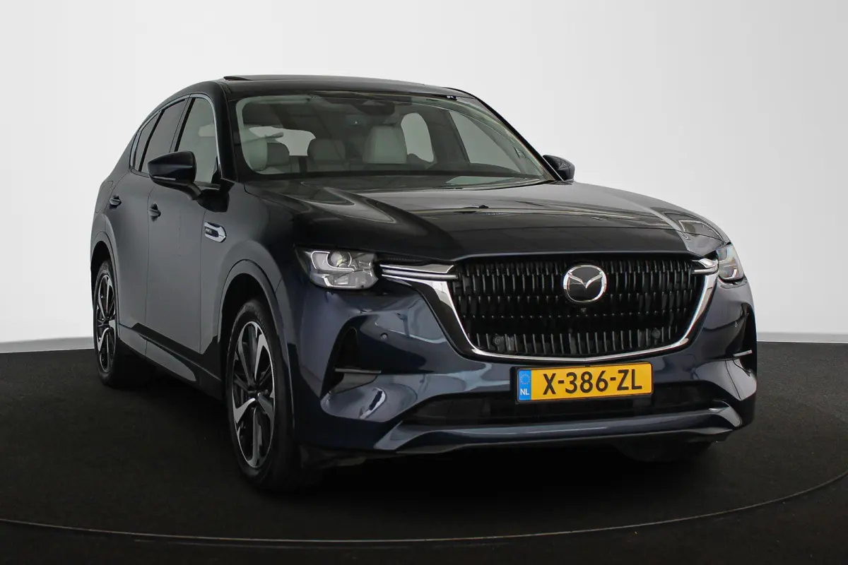 2.5 e-SkyActiv PHEV Takumi Pano 360 Trekhaak Head-Up Winterpakket Stoelventilatie
