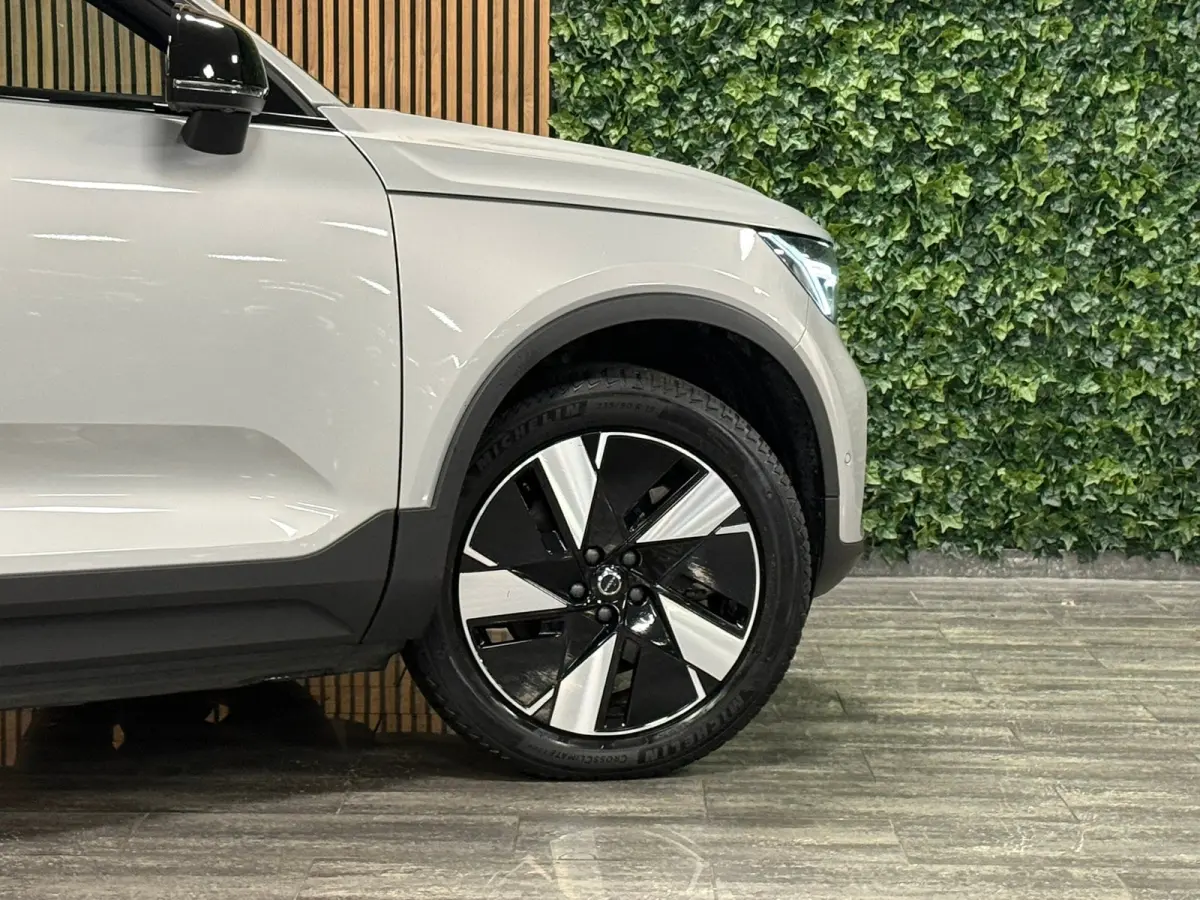 Single Motor Extended Range Ultimate 82 kWh | 100% SoH | Schuifdak | 360° Camera | All Season banden | Harman Kardon | Adaptieve Cruise Control | Bestuurdersstoel elektrisch geheugen | Stoe