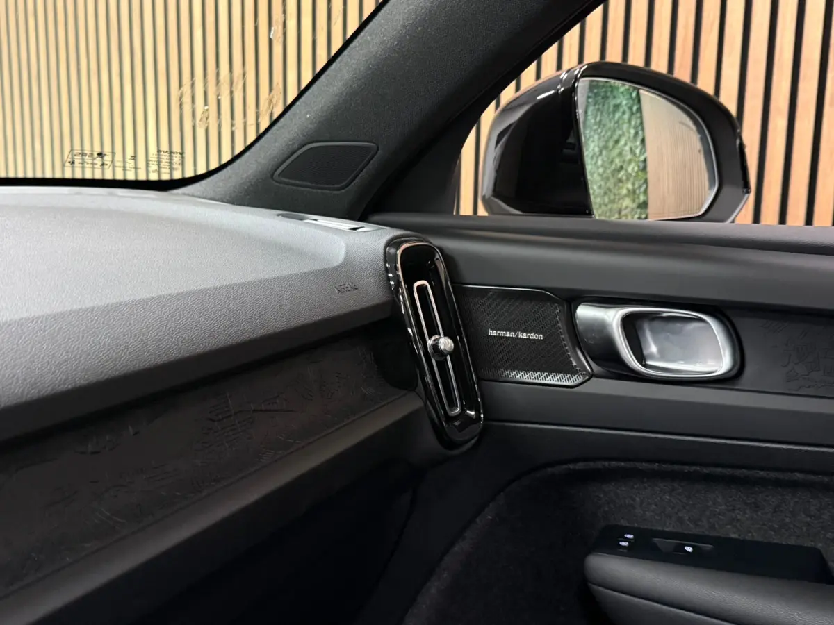 Single Motor Extended Range Ultimate 82 kWh | 100% SoH | Schuifdak | 360° Camera | All Season banden | Harman Kardon | Adaptieve Cruise Control | Bestuurdersstoel elektrisch geheugen | Stoe