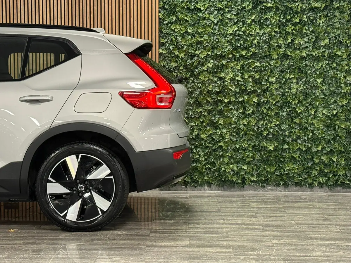 Single Motor Extended Range Ultimate 82 kWh | 100% SoH | Schuifdak | 360° Camera | All Season banden | Harman Kardon | Adaptieve Cruise Control | Bestuurdersstoel elektrisch geheugen | Stoe