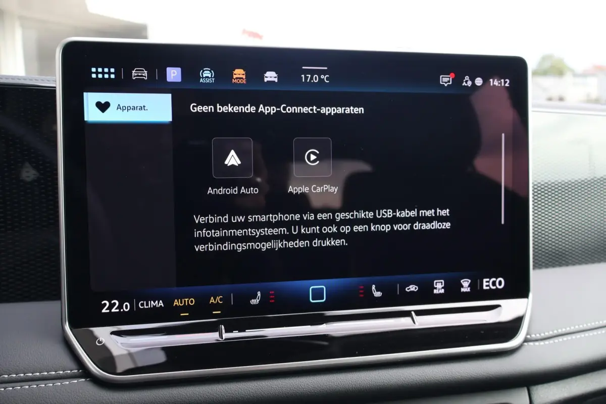 1.5 eHybrid 204pk Life Edition | SoH 99% | Trekhaak | 360 Camera | Stuur & Stoelverwarming Voor & Achter | Keyless