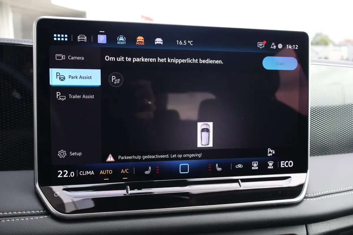 1.5 eHybrid 204pk Life Edition | SoH 99% | Trekhaak | 360 Camera | Stuur & Stoelverwarming Voor & Achter | Keyless