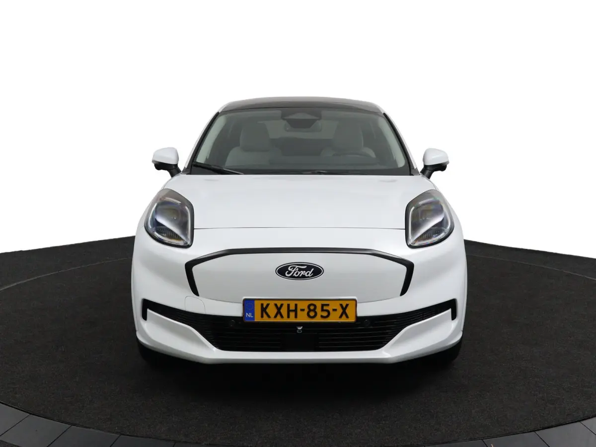 Premium 47 kWh | Panoramadak | Adaptive Cruise | BLIS | Winterpack | B&O Audio | Elektrische Achterklep