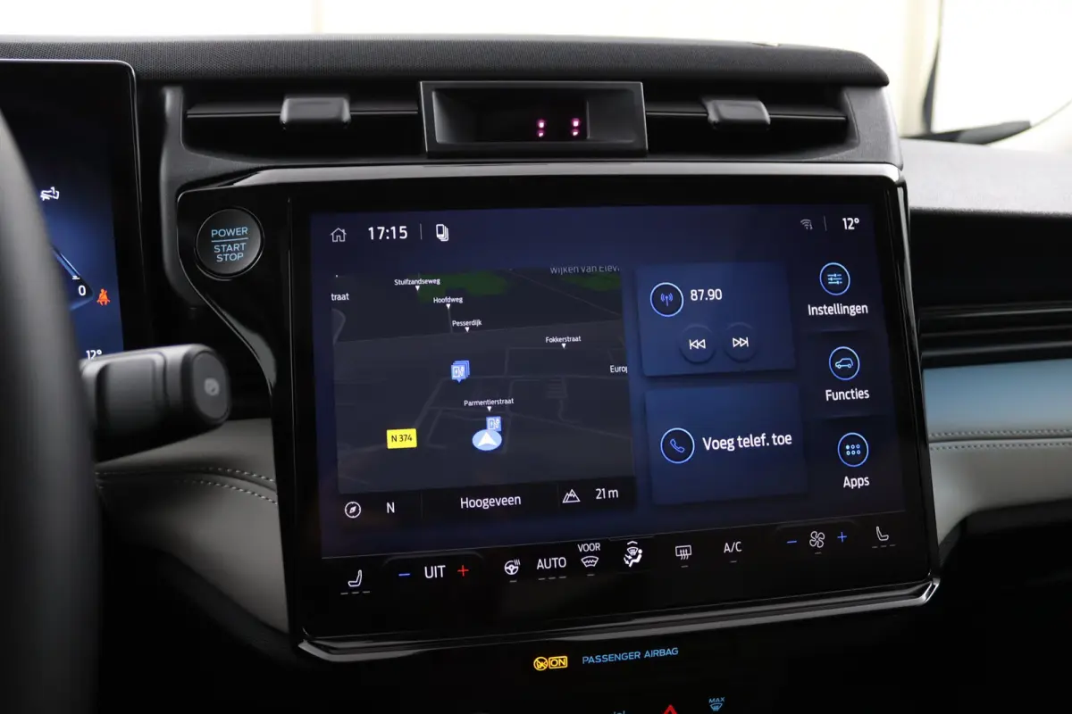 Premium 47 kWh | Panoramadak | Adaptive Cruise | BLIS | Winterpack | B&O Audio | Elektrische Achterklep