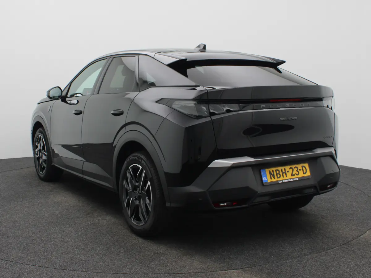 1.2 Hybrid 145 GT | Draadloze Carplay | Camera | Stoelverwarming | Stuurwielverwarming | PDC V+A | Keyless | Cruise Control Adaptief | Elek. Kofferklepbediening | 19" Lichtmetalen Velgen | N