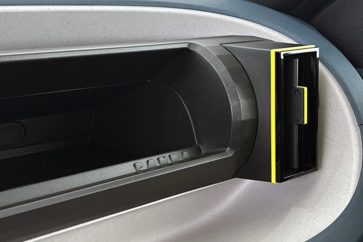 1.2 Hybrid ICON Automaat Apple CarPlay Airco