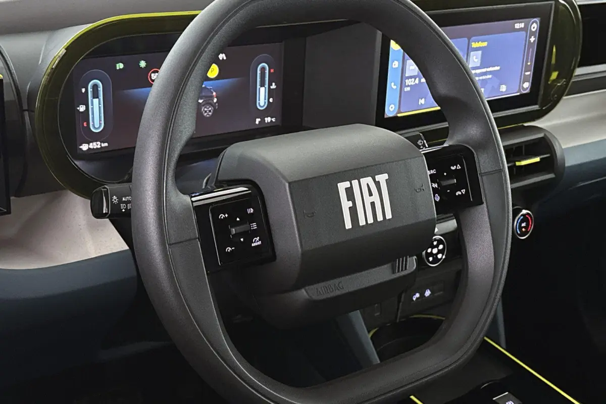 1.2 Hybrid ICON Automaat Apple CarPlay Airco