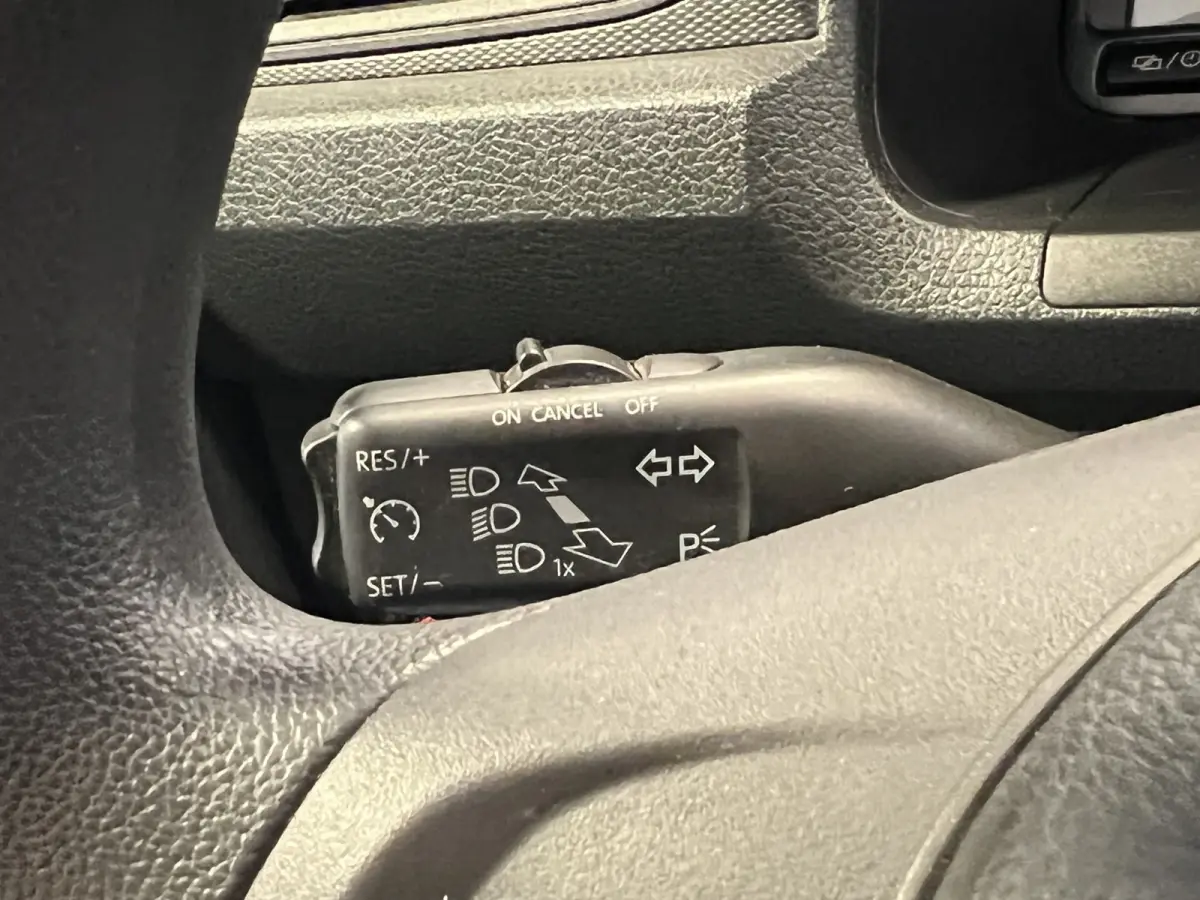 2.0 TDI L1H1 BMT Economy Business | Cruise Control |Airco | Leer | LMV 18'' |
