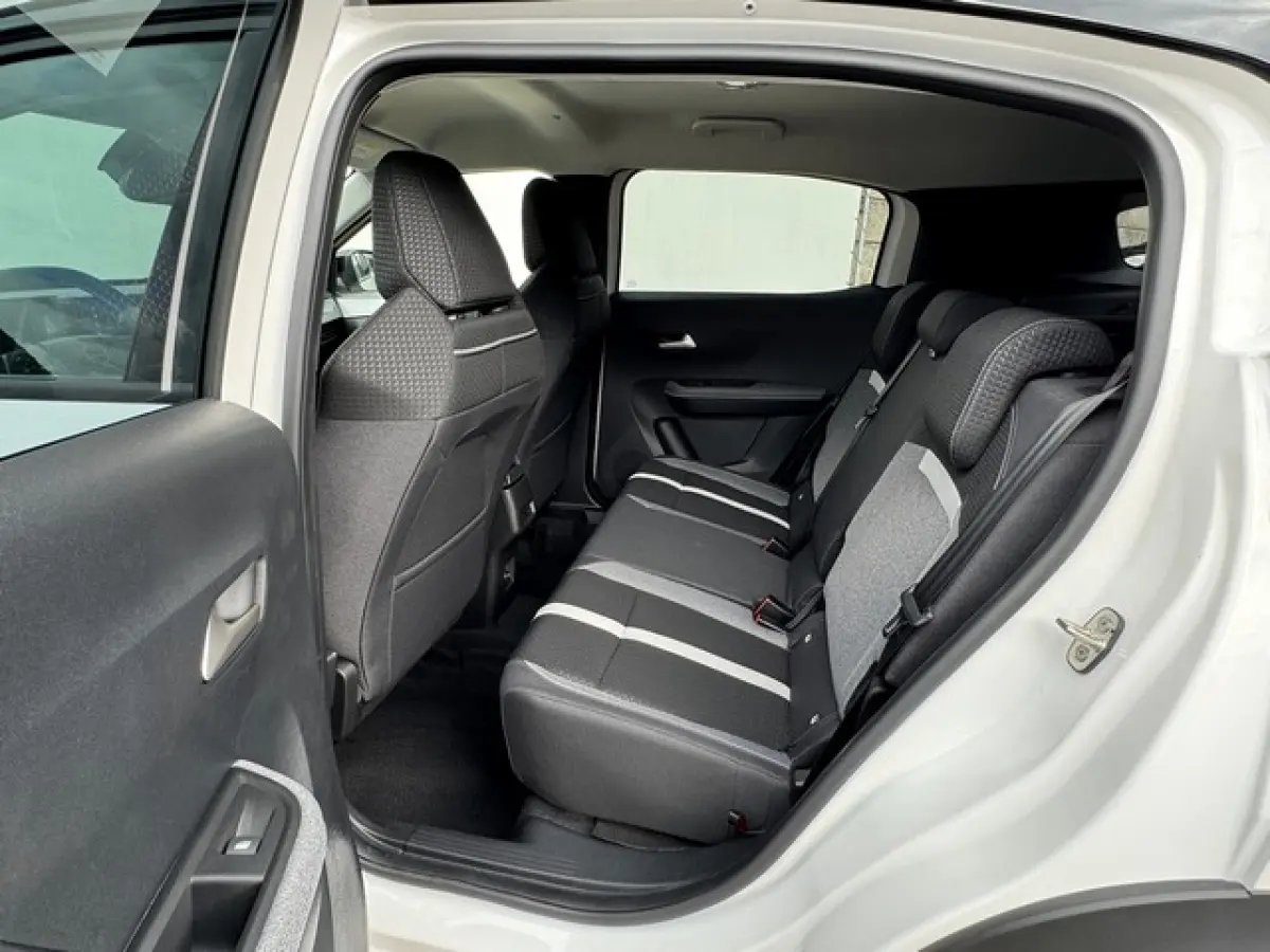 1.2 Turbo Hybrid GS (7P) met Navi/Camera, AGR-stoelen, Nieuwe auto!