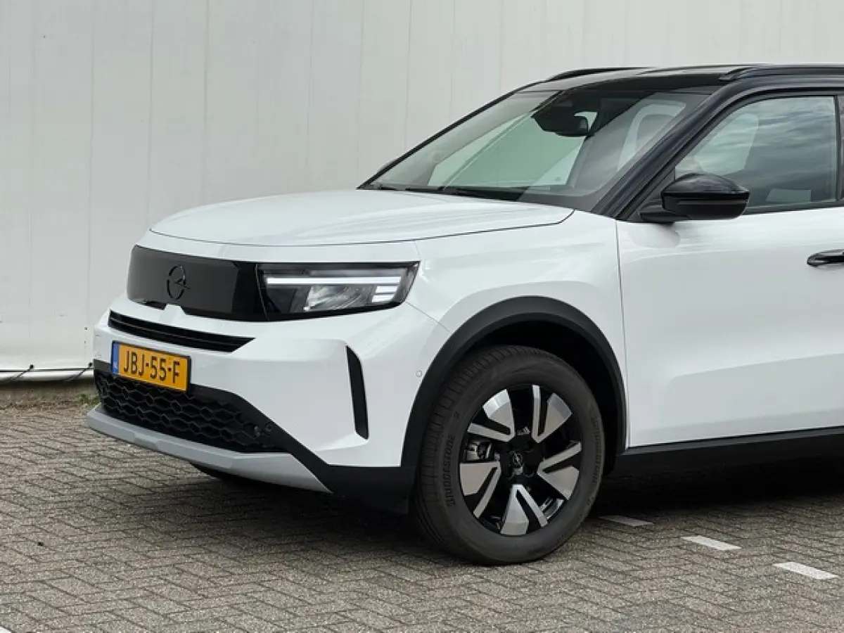 1.2 Turbo Hybrid GS (7P) met Navi/Camera, AGR-stoelen, Nieuwe auto!