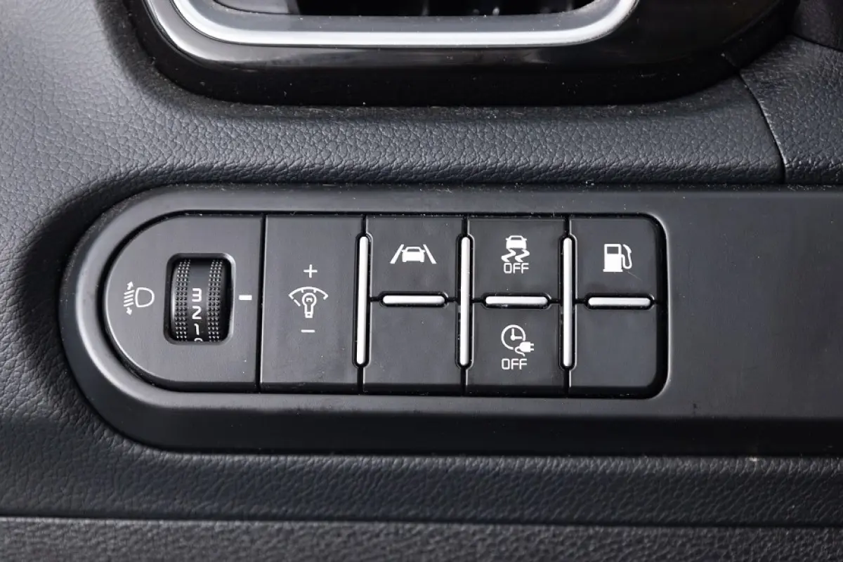 1.6 GDi PHEV DynamicLine | CARPLAY | Full LED | CAMERA !