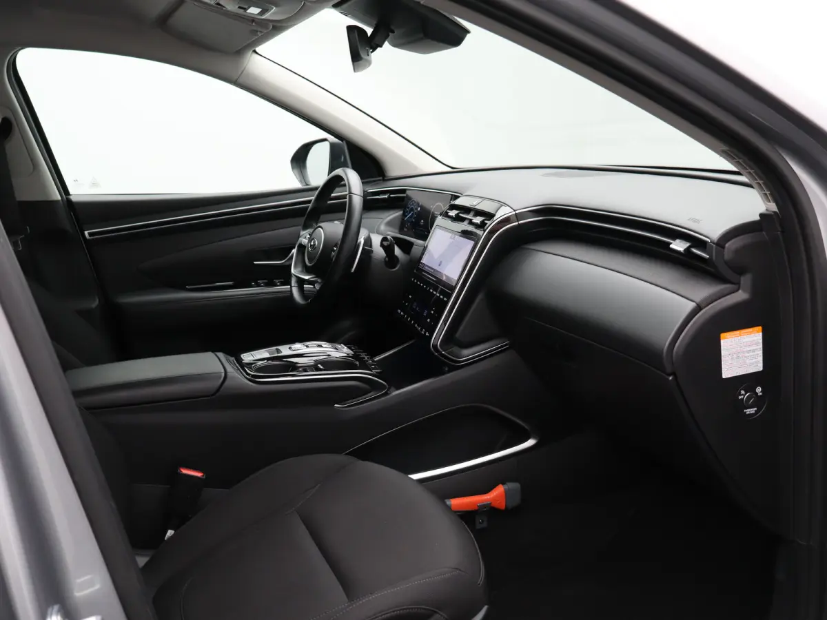 1.6 T-GDI HEV Comfort | Achteruitrijcamera | Airco (automatisch) | Apple Carplay/Android Auto|telefoonintegratie premium
