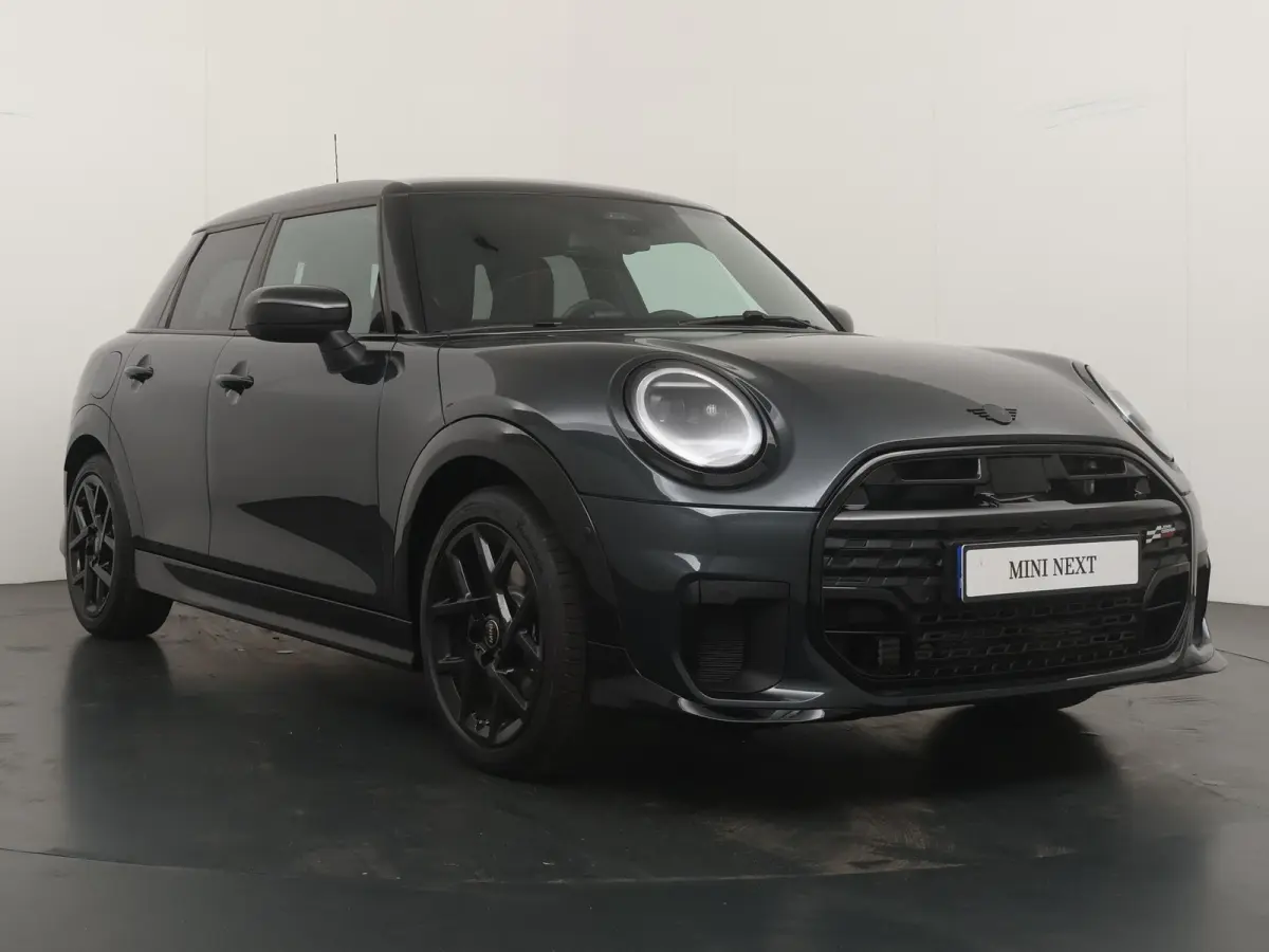 Cooper C John Cooper Works | Pakket L | Glazen Panoramadak | Harman Kardon | Stoel- Stuurverwarming