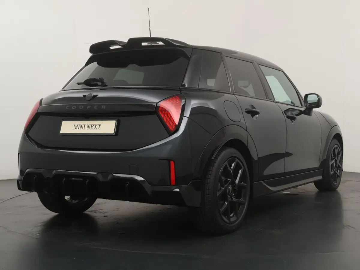Cooper C John Cooper Works | Pakket L | Glazen Panoramadak | Harman Kardon | Stoel- Stuurverwarming