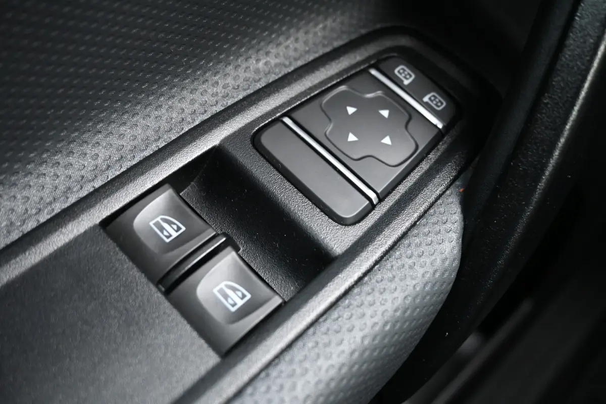 110 CDI L1 Pro 2 Schuifdeuren, Apple Carplay / Android Auto
