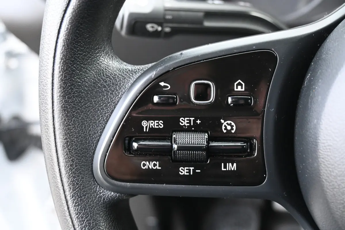 110 CDI L1 Pro 2 Schuifdeuren, Apple Carplay / Android Auto