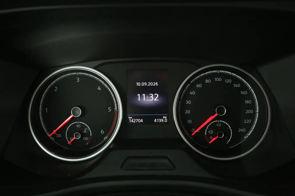 2.0 TDI L2H1 150PK | Automaat | Airco | Camera | Cruise | 3 Zits | Carplay | Navi